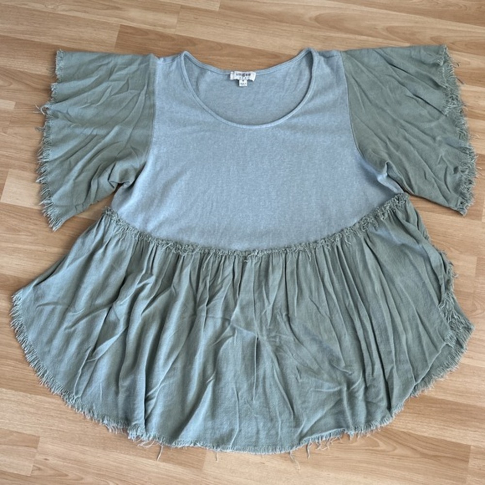 Umgee Olive Green‎ Shirt With Frayed Edges Size Medium Boho Chic Hippie Boutique